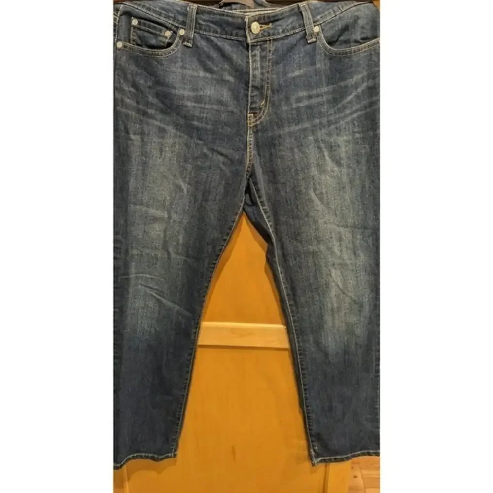 Levis 524 Womens Jeans‎ too superlow ??? Medium Wash Denim 34X29